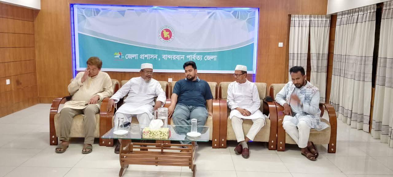 বান্দরবানে হঠাৎ আগমন বিরোধী দলীয় হুইপ নুরুল ইসলাম নাহিদের, রাজনৈতিক মহলে আলোড়ন